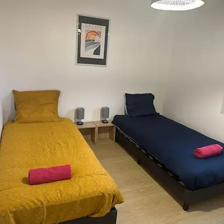 Апартаменты Proche Centre Bethune *